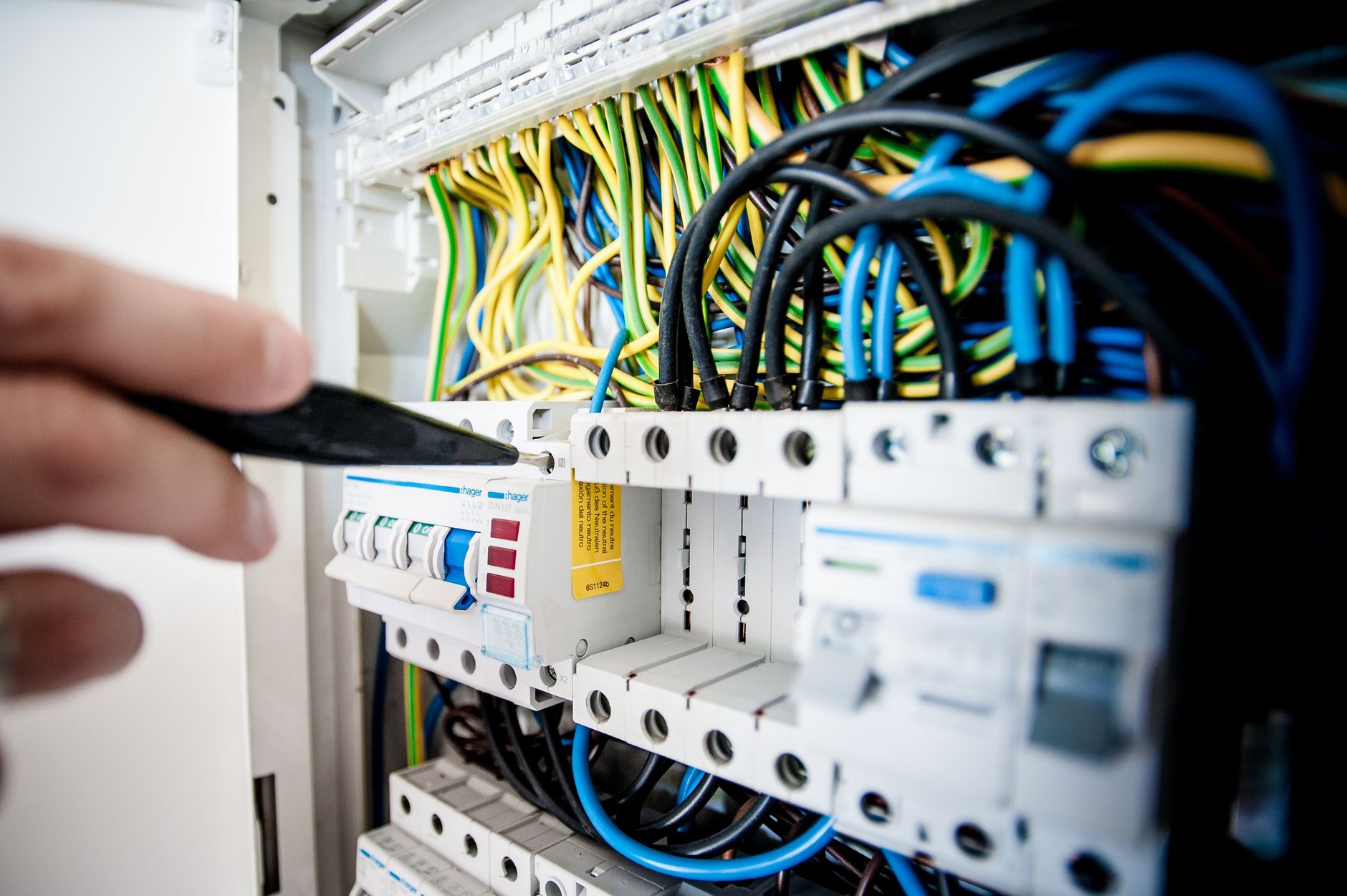 Électricien à Amiens